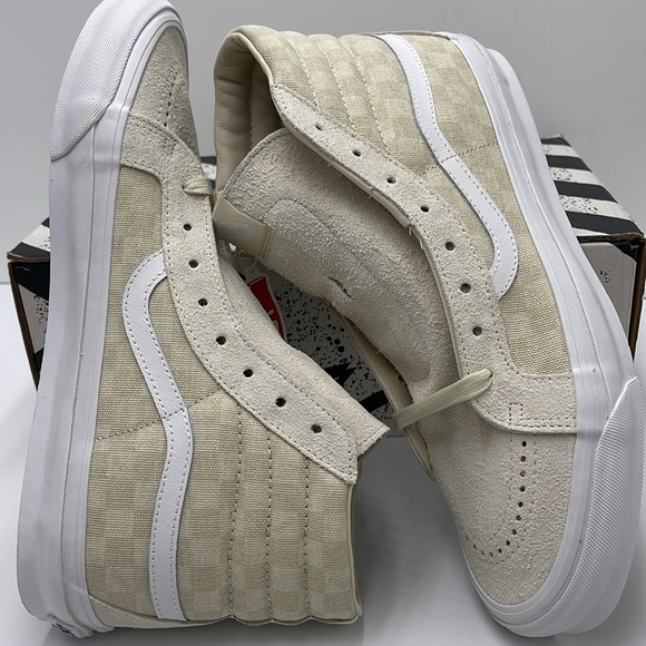 Vans Men’s 0g Sk8-Hi Lx Vault Checkerboard Vintag
VN0A4BVB0VW 
Sneakers - Picture 11 of 16